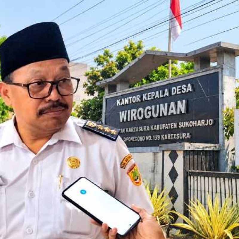 Camat Kartasura, Ikhwan Sapto Darmono