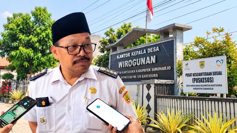 Camat Kartasura, Ikhwan Sapto Darmono